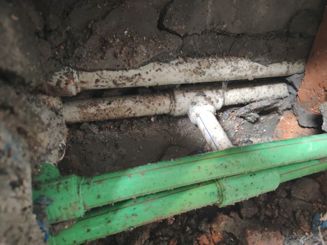 尖山区消防水管漏水检测维修.客厅漏水检测维修